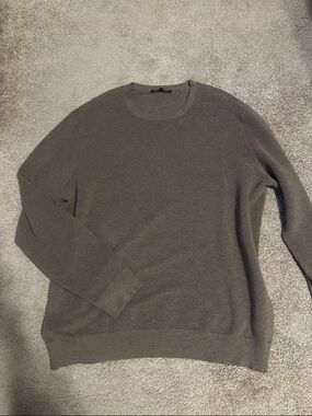 Men’s Brown long sleeve light sweater - beautiful color